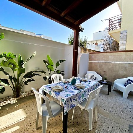 Aria Di Mare Mancaversa - Elegante Appartamento مارينا دي مانكافيسا المظهر الخارجي الصورة